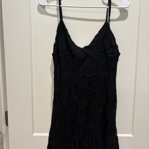 Chic Black Lace Mini Dress